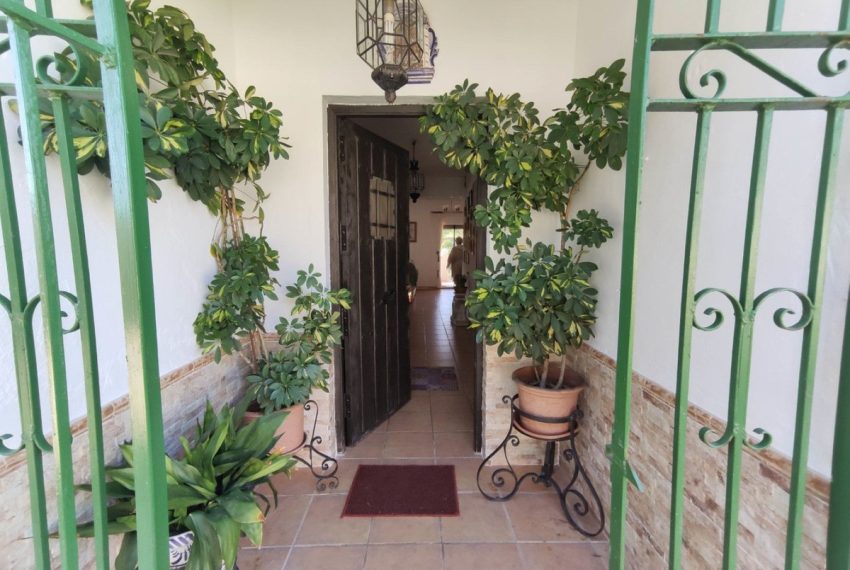 R4619881-Villa-For-Sale-Estepona-Finca-4-Beds-125-Built-9