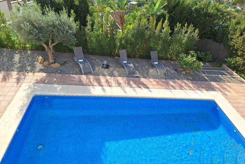 R4648042-Villa-For-Sale-Estepona-Detached-5-Beds-266-Built-12