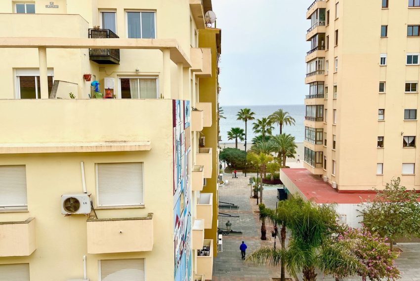 R4678180-Apartment-For-Sale-Estepona-Penthouse-3-Beds-104-Built