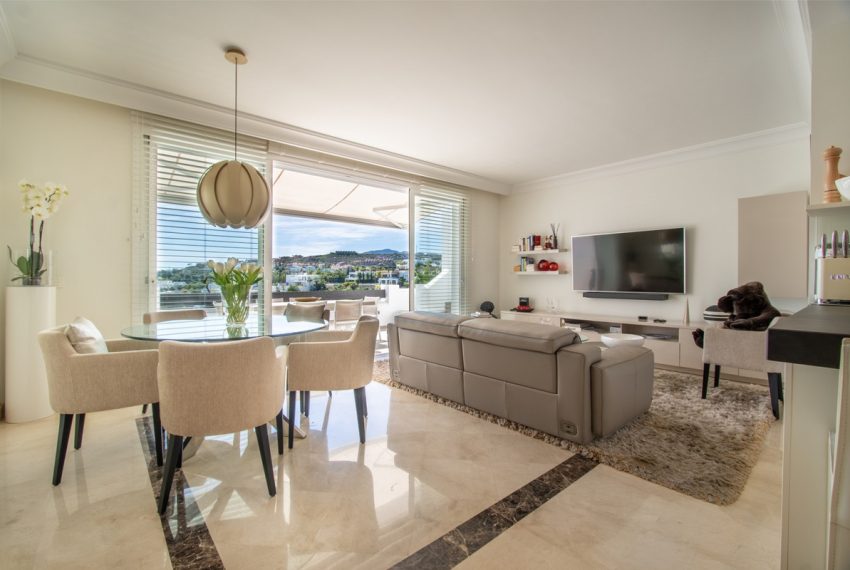 R4695097-Apartment-For-Sale-Benahavis-Penthouse-Duplex-2-Beds-107-Built-10