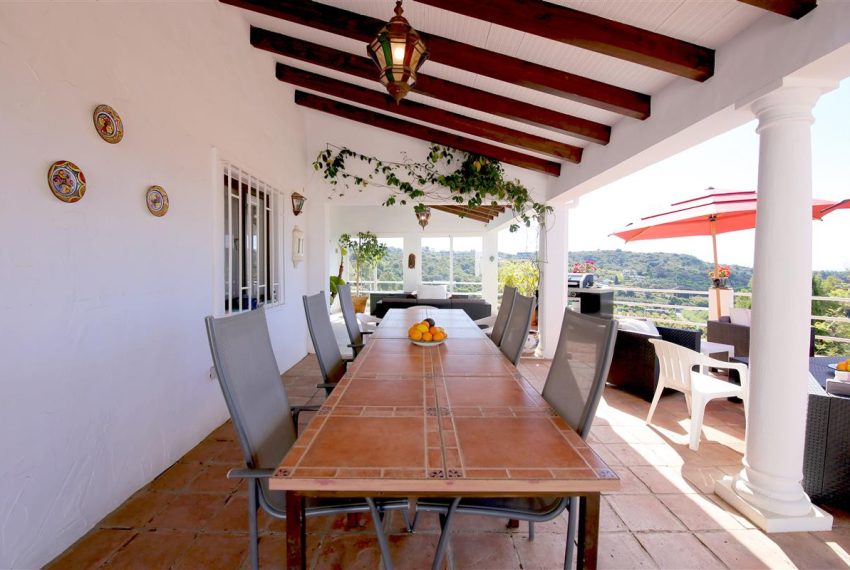 R4714012-Villa-For-Sale-Estepona-Detached-4-Beds-315-Built-10