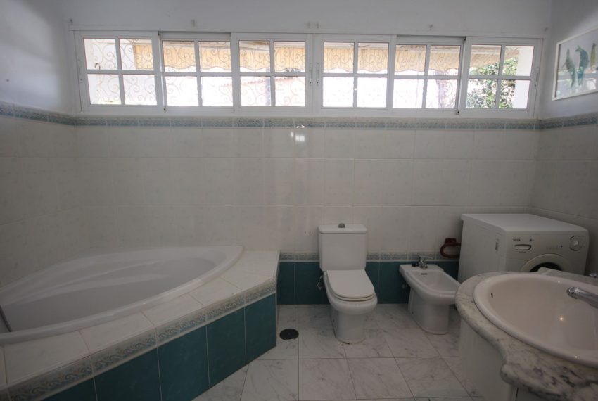 R4715359-Villa-For-Sale-El-Rosario-Detached-3-Beds-146-Built-13