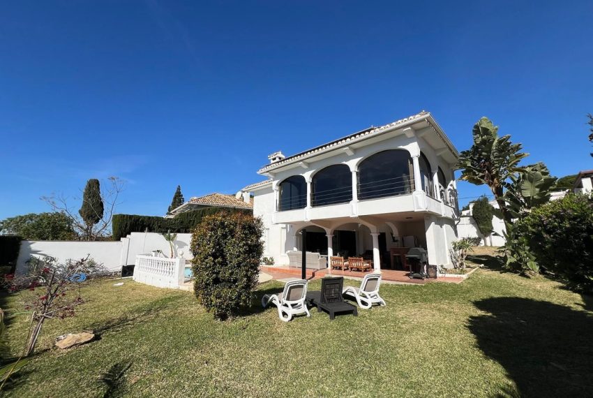 R4730440-Villa-For-Sale-La-Cala-de-Mijas-Detached-5-Beds-200-Built