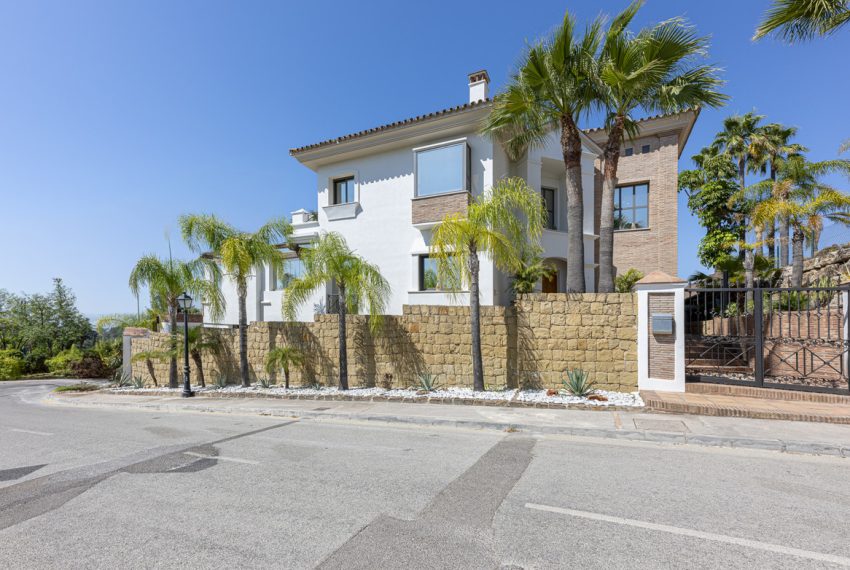 R4739635-Villa-For-Sale-Los-Arqueros-Detached-4-Beds-621-Built-3