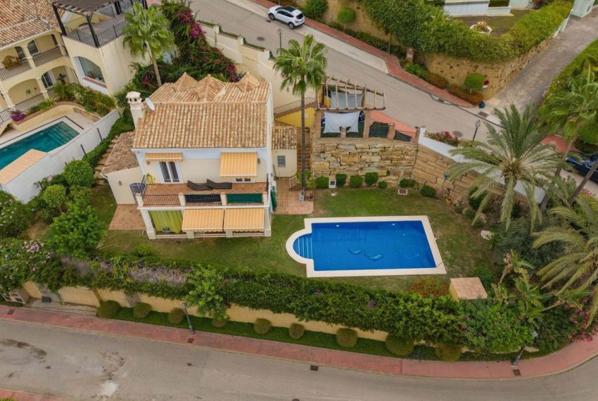 R4775875-Villa-For-Sale-Istan-Detached-4-Beds-225-Built-1