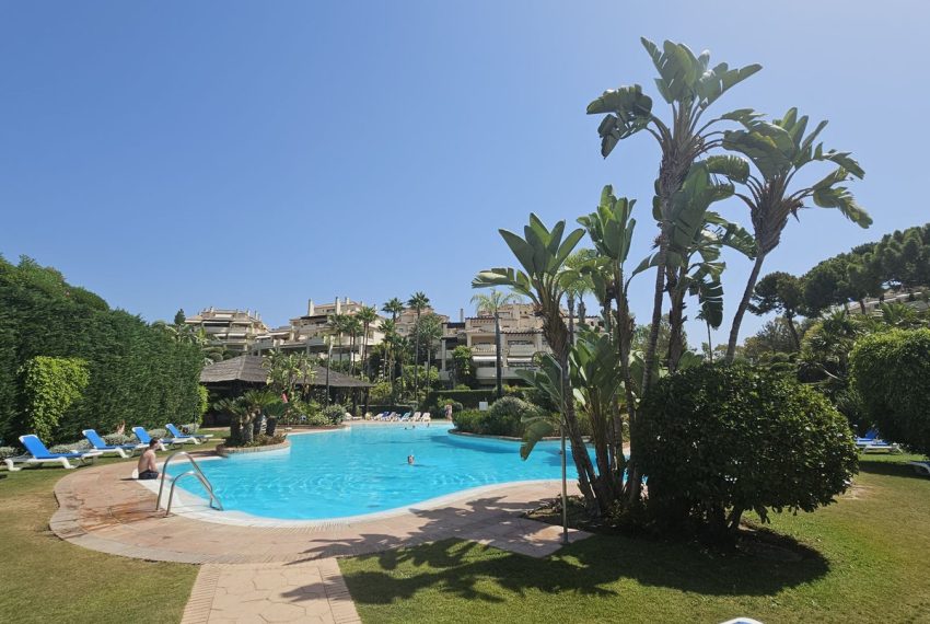 R4802290-Apartment-For-Sale-Benahavis-Ground-Floor-2-Beds-124-Built