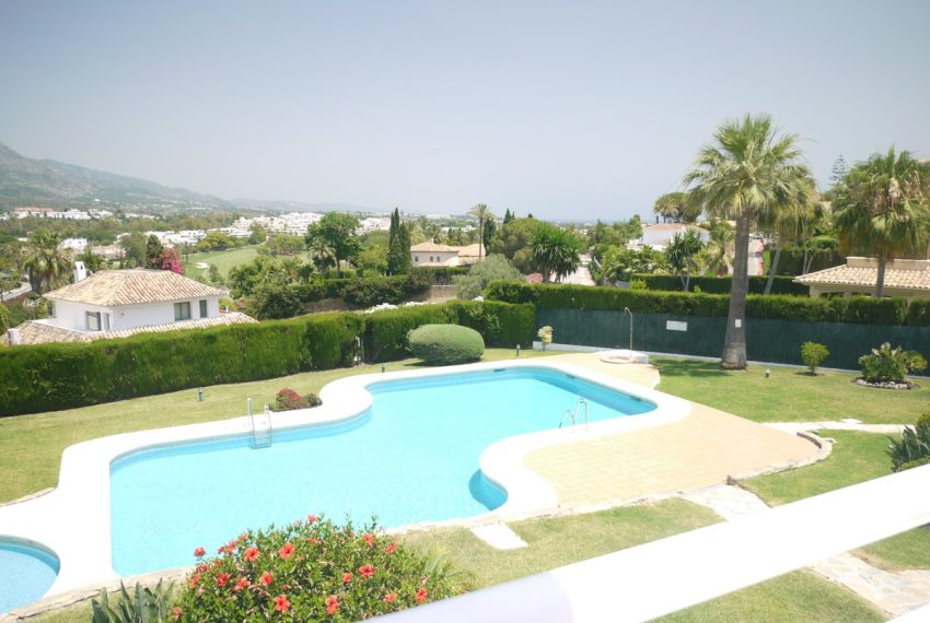 R4813546-Villa-For-Sale-Nueva-Andalucia-Semi-Detached-3-Beds-120-Built-4