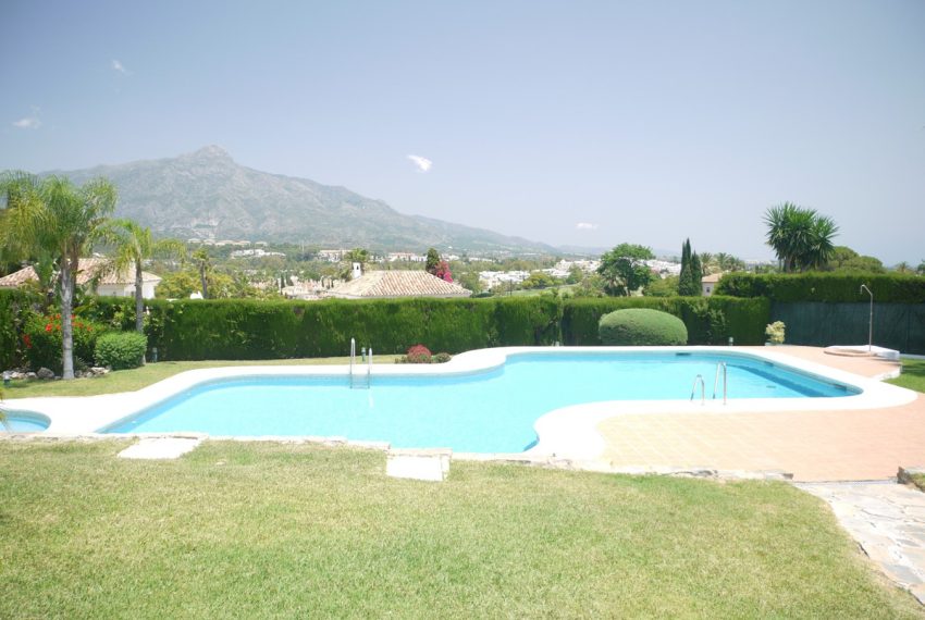 R4813546-Villa-For-Sale-Nueva-Andalucia-Semi-Detached-3-Beds-120-Built-5