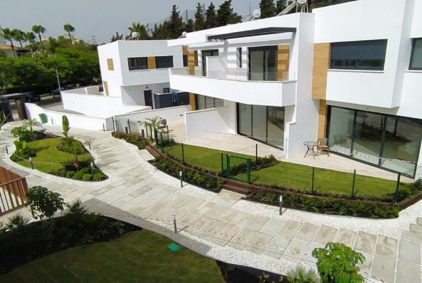 R4838650-Townhouse-For-Sale-Nueva-Andalucia-Semi-Detached-3-Beds-166-Built-16