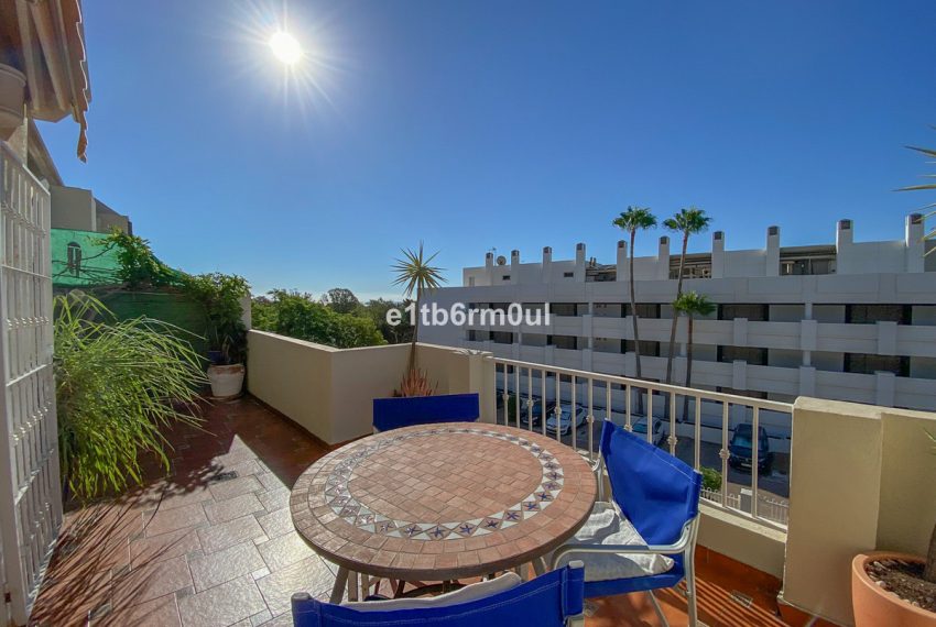 R4840081-Apartment-For-Sale-The-Golden-Mile-Penthouse-3-Beds-198-Built