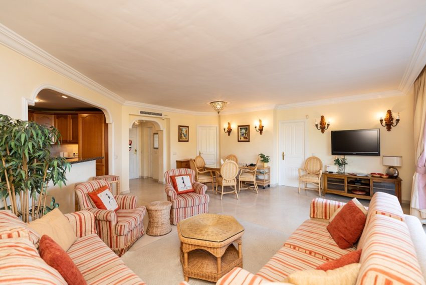 R4845865-Apartment-For-Sale-Elviria-Penthouse-2-Beds-125-Built-6