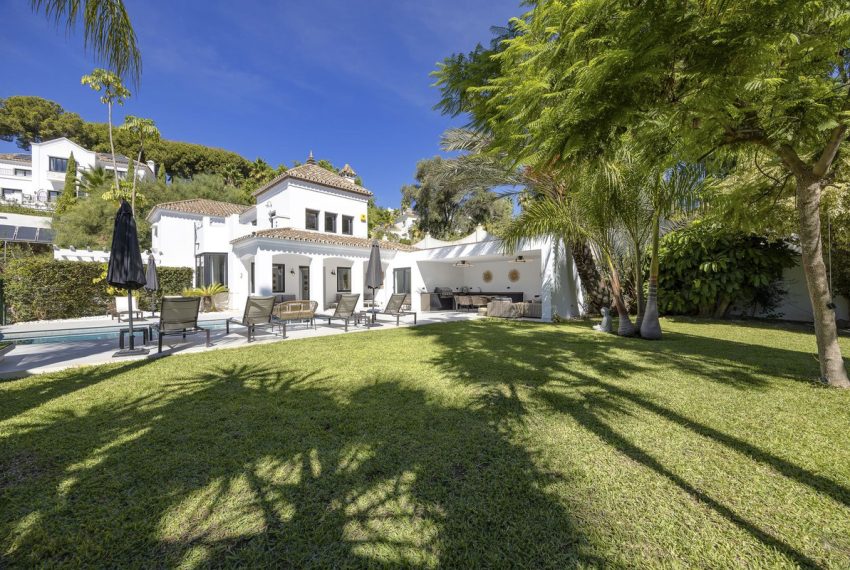 R4848973-Villa-For-Sale-El-Paraiso-Detached-5-Beds-235-Built-12