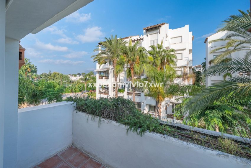 R4853587-Apartment-For-Sale-Estepona-Penthouse-3-Beds-160-Built-9