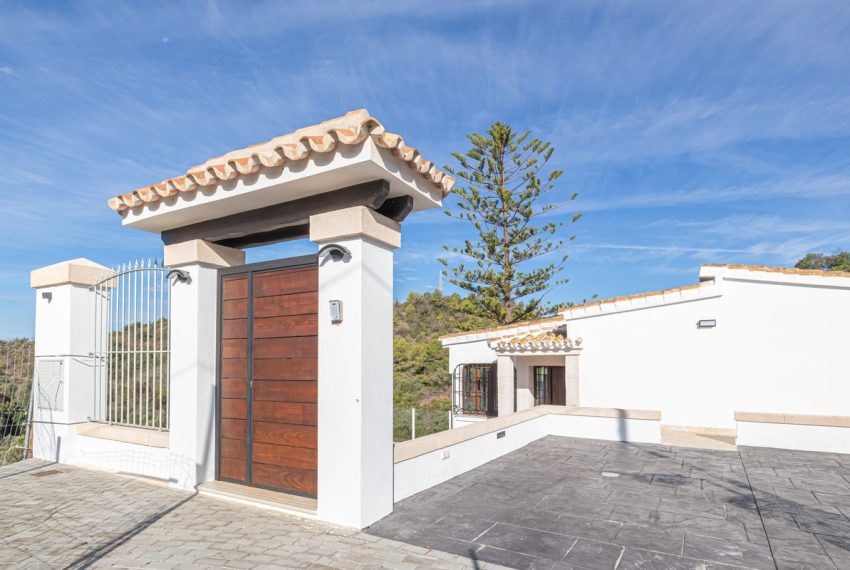 R4862416-Villa-For-Sale-El-Rosario-Detached-3-Beds-259-Built