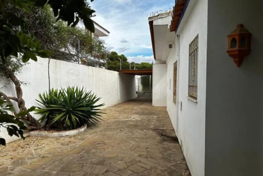 R4862818-Villa-For-Sale-Marbella-Detached-5-Beds-497-Built-15