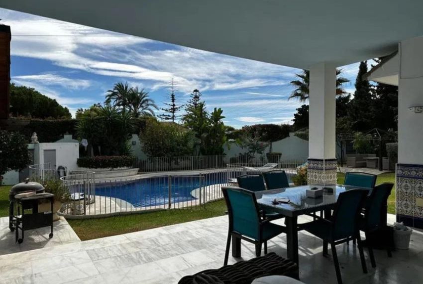 R4862818-Villa-For-Sale-Marbella-Detached-5-Beds-497-Built-9