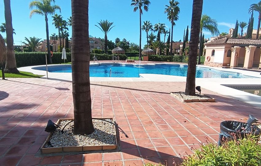 R4864345-Apartment-For-Sale-Atalaya-Penthouse-Duplex-3-Beds-220-Built