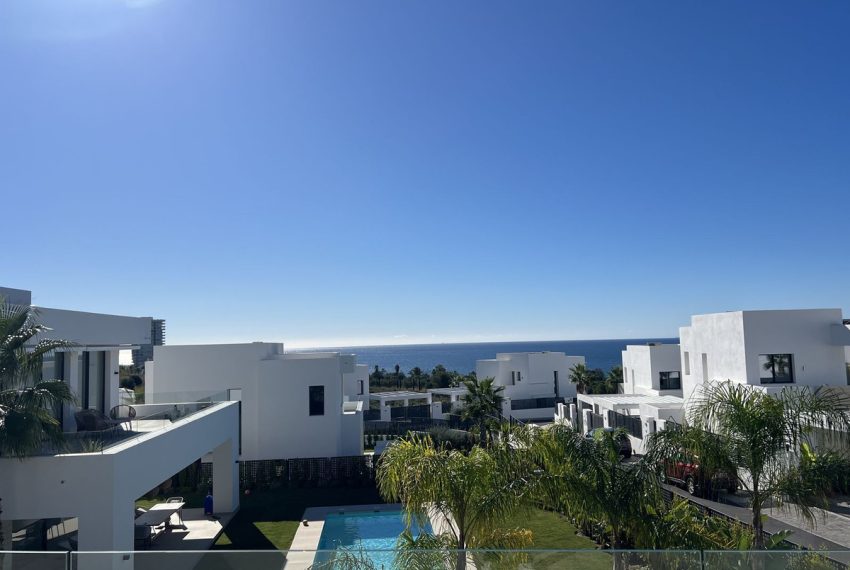 R4868926-Villa-For-Sale-Rio-Real-Detached-4-Beds-198-Built