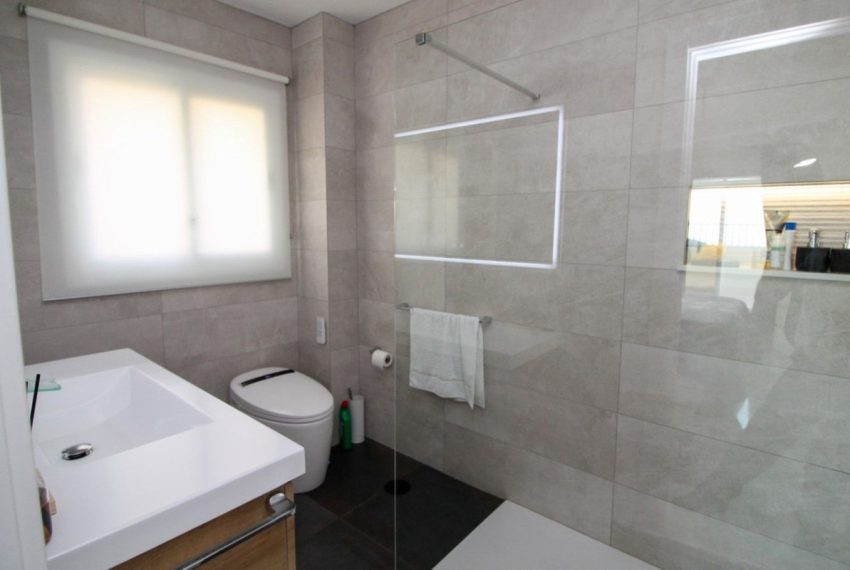 R4868995-Apartment-For-Sale-Calahonda-Penthouse-3-Beds-106-Built-18