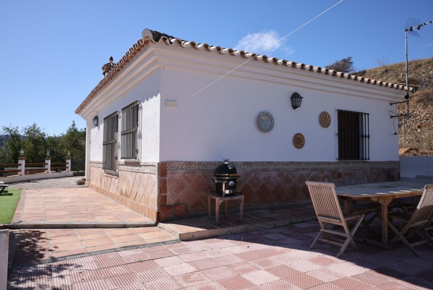 R4870114-Villa-For-Sale-Monda-Finca-2-Beds-99-Built-1