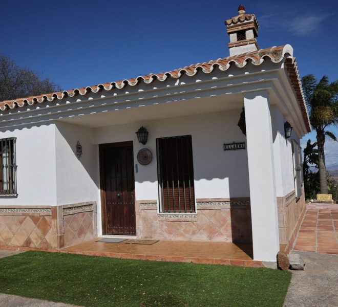 R4870114-Image 1-Finca - 2 Beds - 99 Built