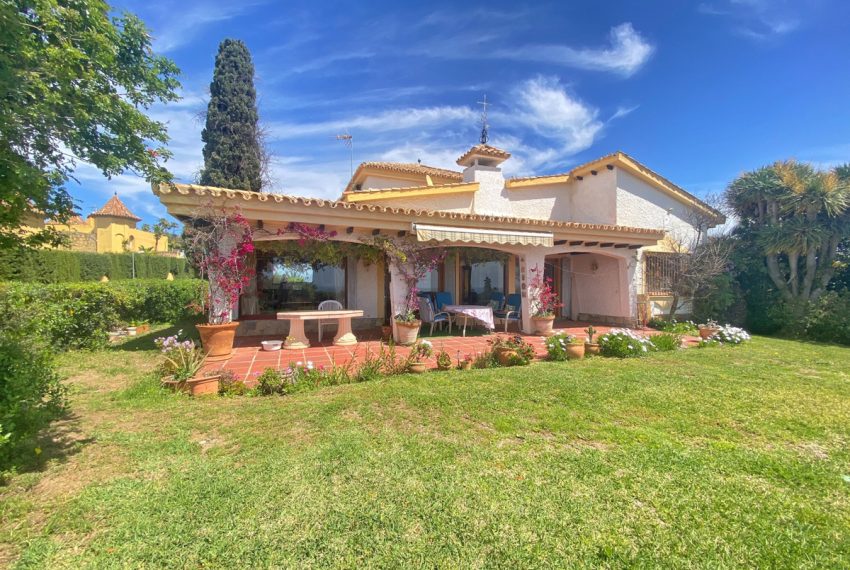 R4872784-Villa-For-Sale-El-Rosario-Detached-4-Beds-333-Built-5