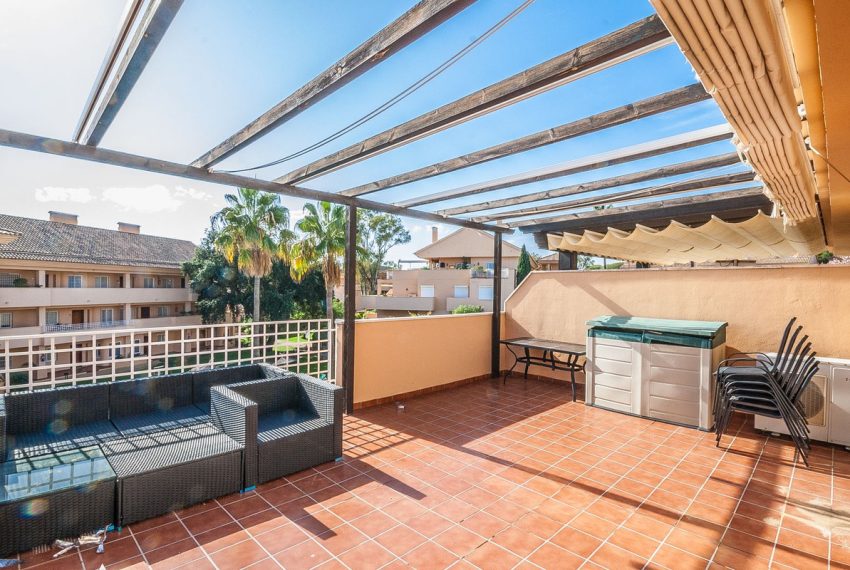 R4872790-Apartment-For-Sale-Elviria-Penthouse-2-Beds-105-Built-2