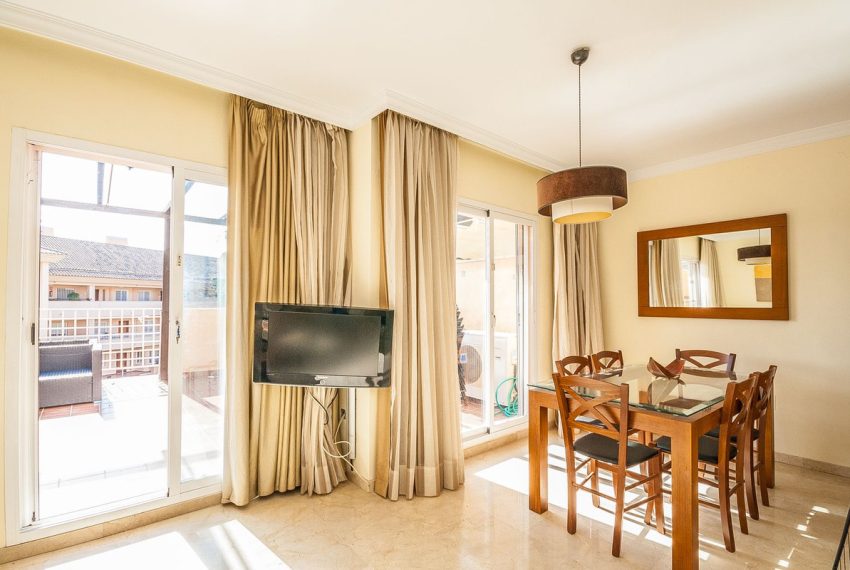 R4872790-Apartment-For-Sale-Elviria-Penthouse-2-Beds-105-Built-3