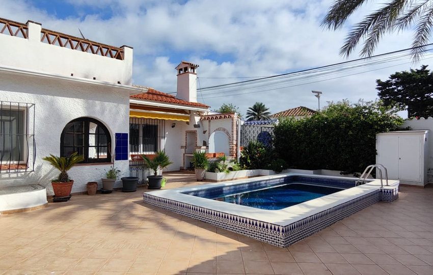 R4879123-Villa-For-Sale-Costabella-Detached-3-Beds-168-Built