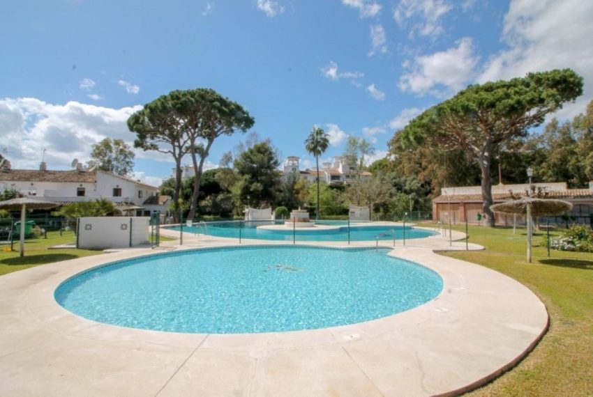 R4879747-Villa-For-Sale-Marbella-Detached-3-Beds-90-Built-14