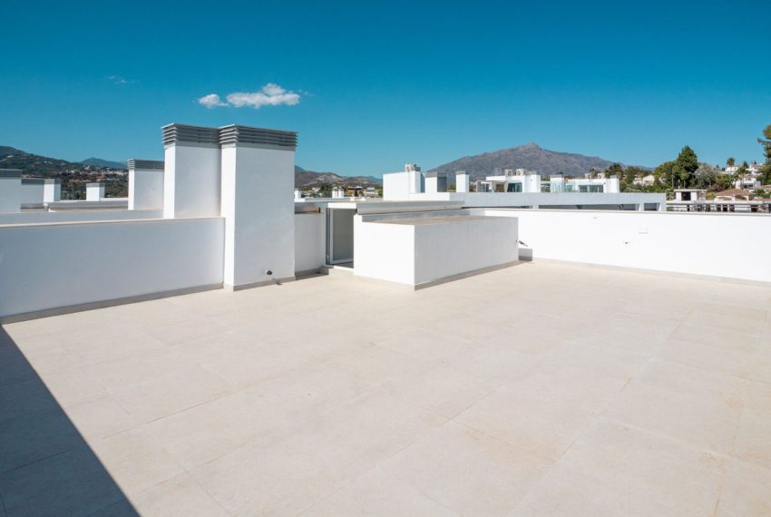 R4880002-Villa-For-Sale-Guadalmina-Baja-Detached-3-Beds-259-Built-13