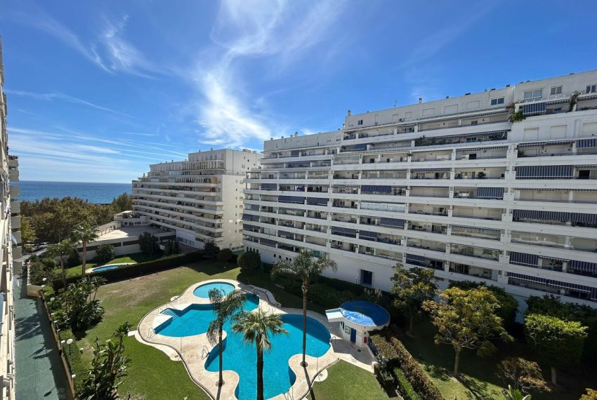 R4880203-Apartment-For-Sale-Marbella-Middle-Floor-3-Beds-130-Built