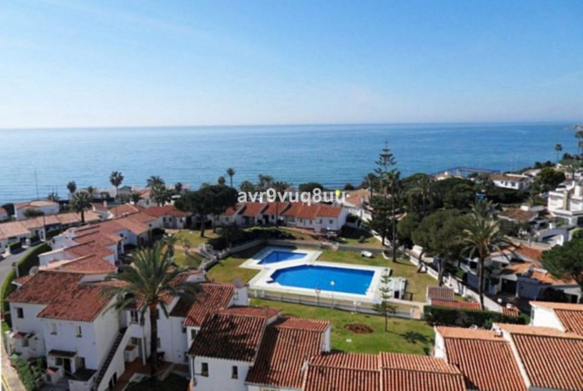 R4880917-Villa-For-Sale-La-Cala-de-Mijas-Detached-4-Beds-74-Built-1