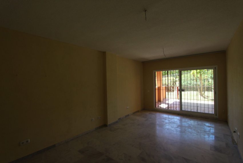 R4882078-Apartment-For-Sale-Nueva-Andalucia-Middle-Floor-2-Beds-101-Built-9