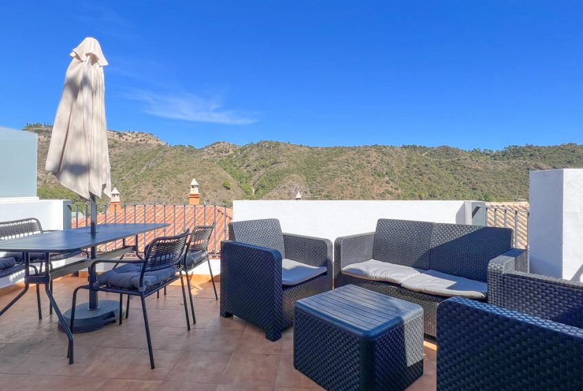 R4882516-Apartment-For-Sale-Benahavis-Penthouse-2-Beds-85-Built-1