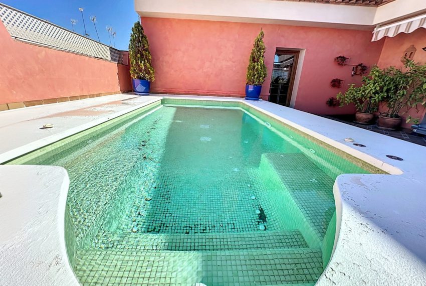 R4882624-Townhouse-For-Sale-Estepona-Terraced-7-Beds-451-Built-14