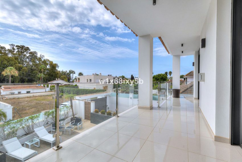 R4883533-Villa-For-Sale-San-Pedro-de-Alcantara-Detached-3-Beds-257-Built-17