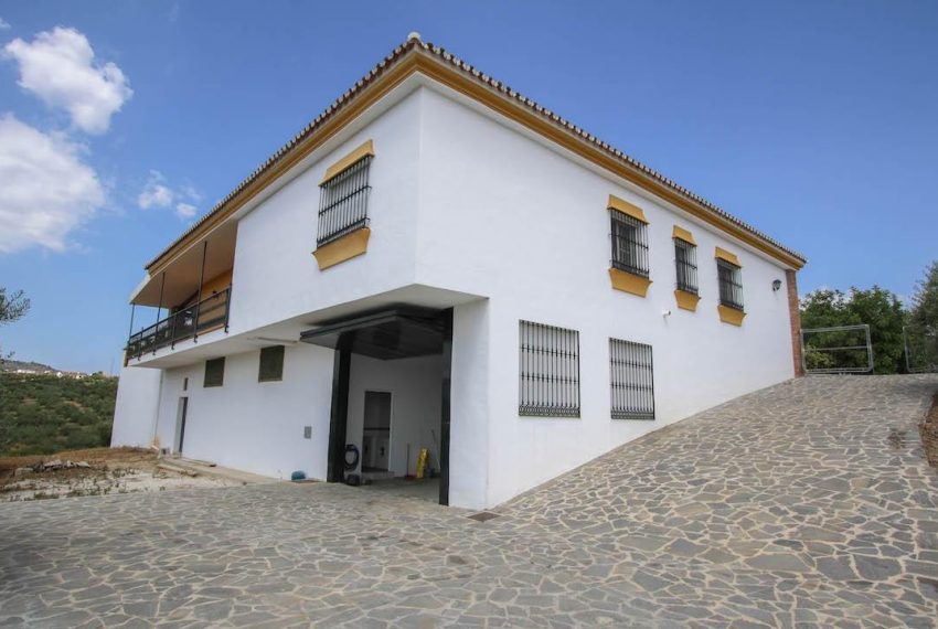 R133122-Villa-For-Sale-Coin-Detached-5-Beds-515-Built-1