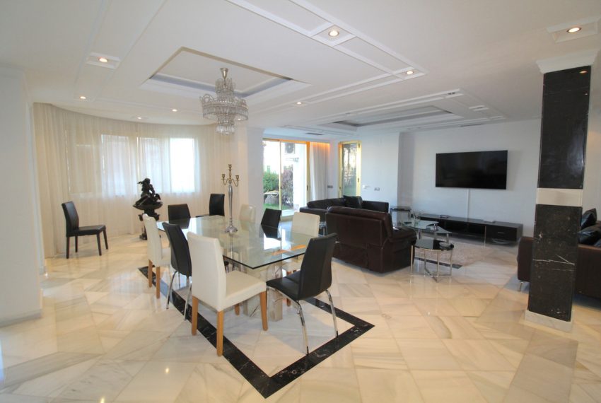 R2593460-Apartment-For-Sale-Puerto-Banus-Ground-Floor-4-Beds-450-Built-11