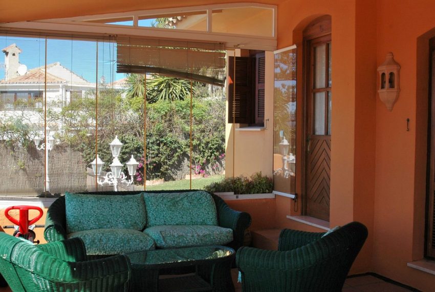 R2702894-Villa-For-Sale-Estepona-Detached-5-Beds-800-Built-5