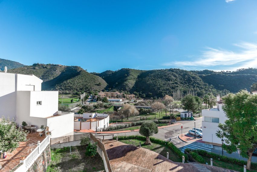 R2863451-Apartment-For-Sale-Benahavis-Penthouse-2-Beds-67-Built-1