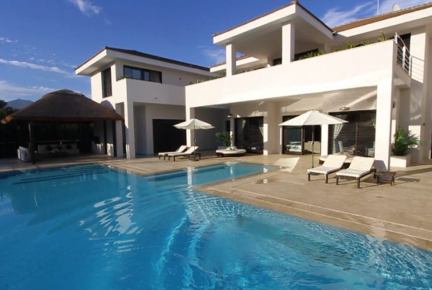 R3021947-Villa-For-Sale-Guadalmina-Baja-Detached-6-Beds-1508-Built-3