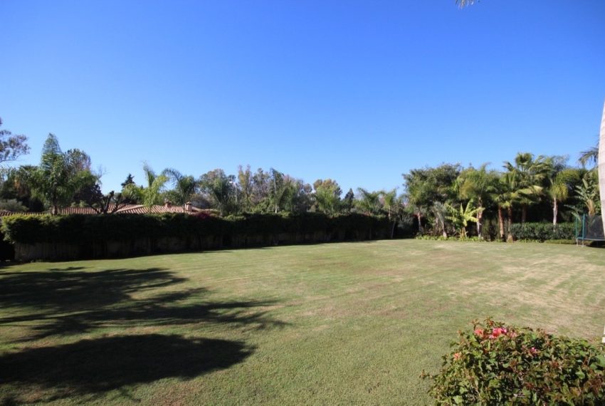 R3021947-Villa-For-Sale-Guadalmina-Baja-Detached-6-Beds-1508-Built-7