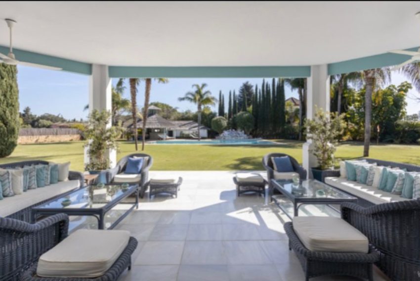 R3329614-Villa-For-Sale-Guadalmina-Baja-Detached-7-Beds-1000-Built-1