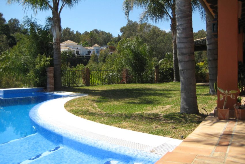 R3426691-Villa-For-Sale-Benahavis-Detached-5-Beds-600-Built-17