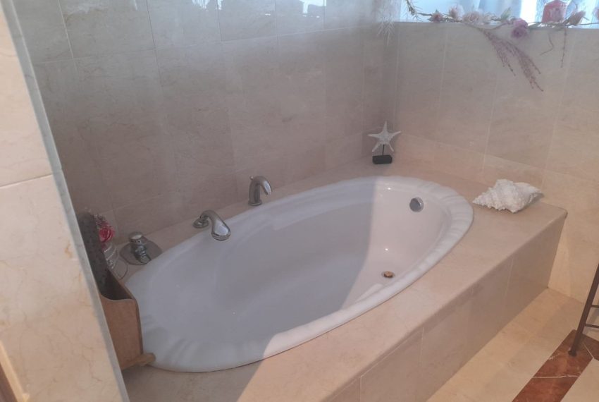 R3454105-Apartment-For-Sale-Estepona-Penthouse-2-Beds-186-Built-18