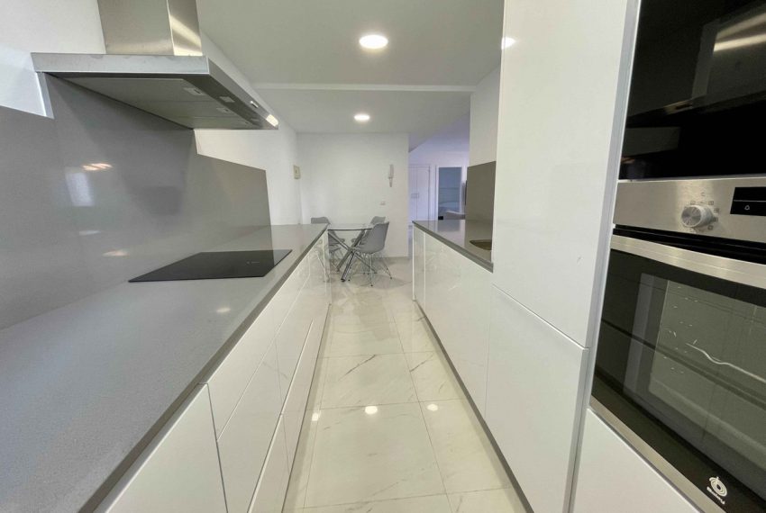 R3592087-Apartment-For-Sale-Puerto-Banus-Middle-Floor-3-Beds-190-Built-6