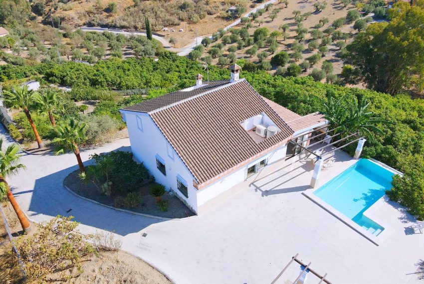 R3672731-Villa-For-Sale-Coin-Finca-5-Beds-400-Built-5