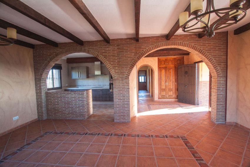 R3909925-Villa-For-Sale-Estepona-Finca-6-Beds-296-Built-7