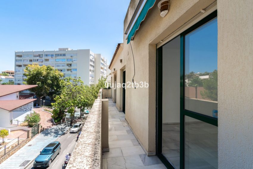 R3968908-Apartment-For-Sale-Marbella-Penthouse-4-Beds-195-Built-11